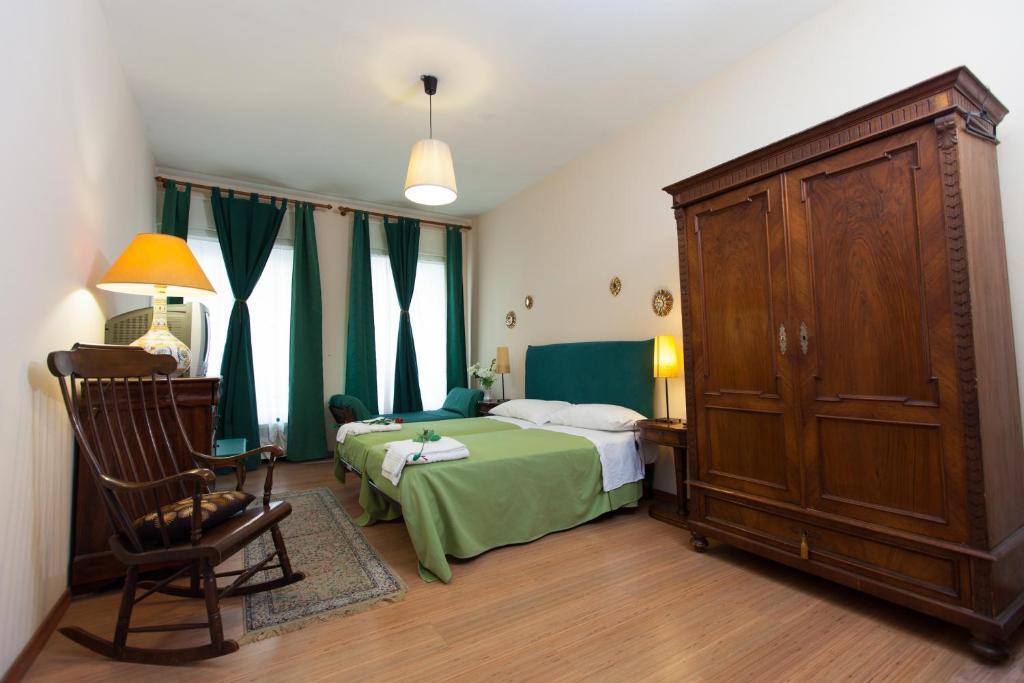 Barcolana Gold Bed & Breakfast Trieste Ruang foto