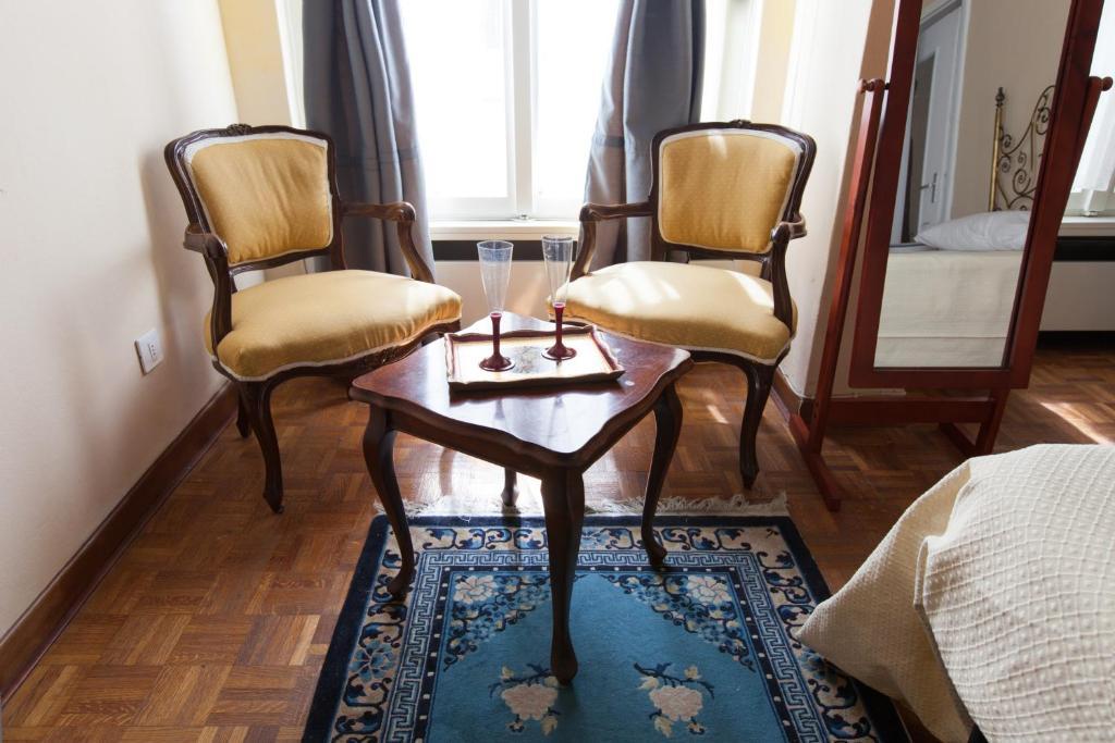 Barcolana Gold Bed & Breakfast Trieste Ruang foto